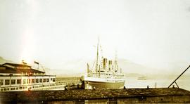 MV Aorangi docked at Vancouver pier