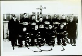 Men's Hockey Team