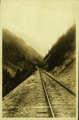 Railroad on west slope of Cascade Mountains