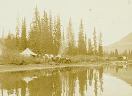 Camp at Thutude Lake