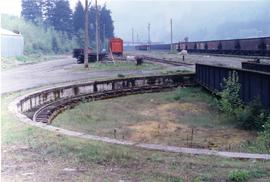 CN turntable pit