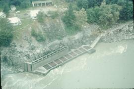 Spawning bypass along Hell's Gate