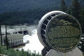 Corra Linn Dam on Kootenay River