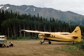 Twin Otter airplane in Iskut