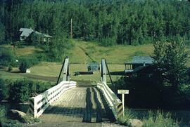 Stellako Lodge and bridge over Stellako River near Fraser Lake