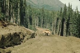Road construction at Ealue Lake