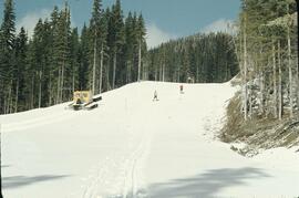 Manning Park cross-country ski trail with snow groomer