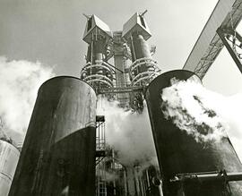 Blow tanks for two Kamyr digesters