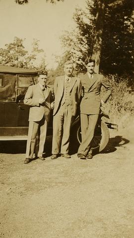 Jack Lee, Philip Monckton, and Gordon Wyness by car at Monckton's residence