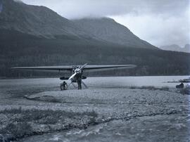 CF-AAM float plane at a camp on the south side of Brothers Lake