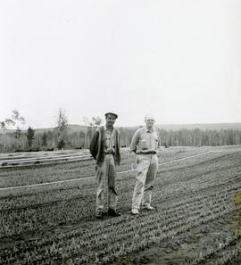 Rolf Hellenius and Roy Scully at Red Rock Nursery