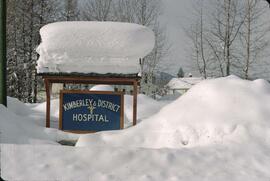 Snow on hospital sign in Kimberley