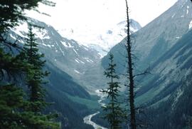 Horsethief Creek and Lake of the Hanging Glacier