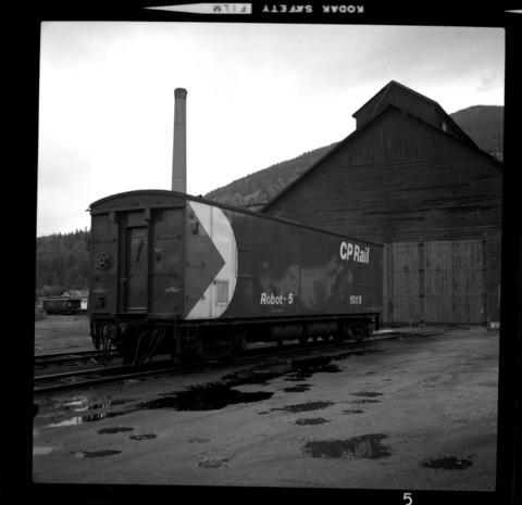 Open original Digital object