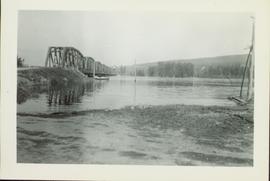 View of the CNR bridge