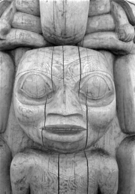 Face on totem pole at Skidegate museum