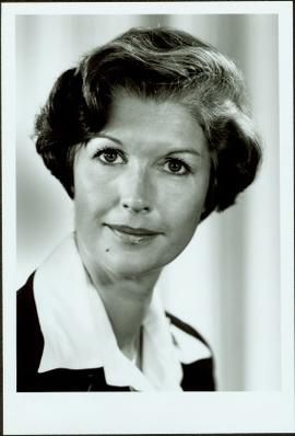 Official Portrait of Iona Campagnolo as Minister of State, Fitness and Amateur Sport, 1978-1979