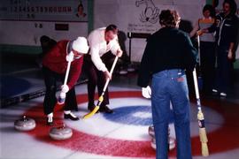 Community Album - Curling Game