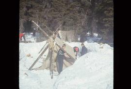 Woods Division - Timbercruising - Tenting during winter field trip