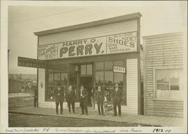 Harry G. Perry Tailor and Clothier shop