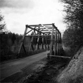 Wooden truss bridge in north Washington