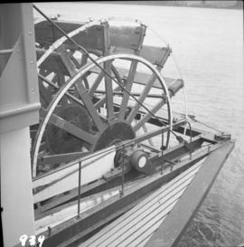 Federal government paddle steam sternwheeler "Samson V"