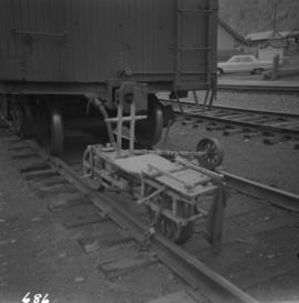 Equipment on rail line