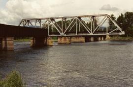 CN swing bridge over the South Thompson River