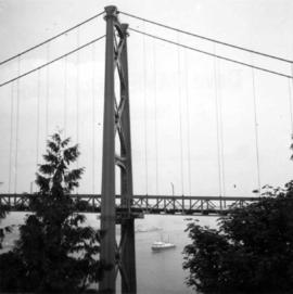 View of the Lions Gate Bridge in Vancouver, BC