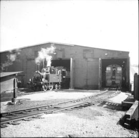 "Dunrobin" locomotive and saloon coach