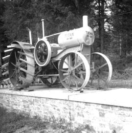 Early tractor found near Slocan